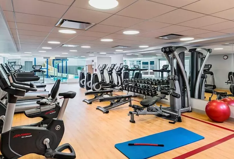 Fotos del hotel Sheraton Suites Calgary Eau Claire:  4