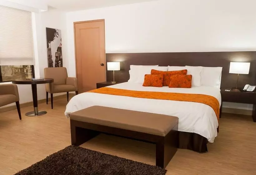 Fotos del hotel Parque 97 Suites:  2