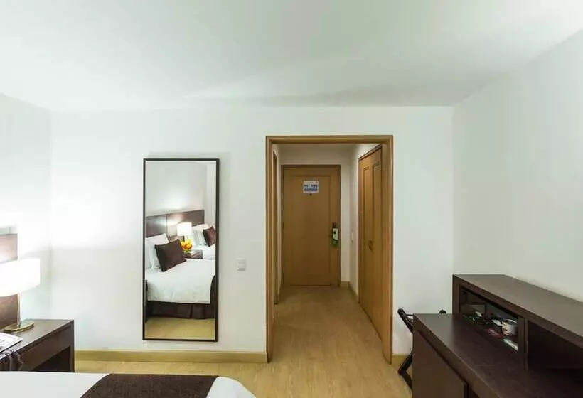 Fotos del hotel Parque 97 Suites:  21