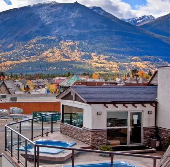 Fotos del hotel Whistler's Inn:  7