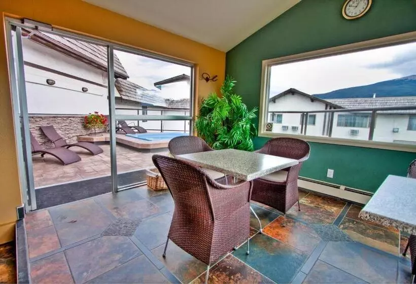 Fotos del hotel Whistler's Inn:  6