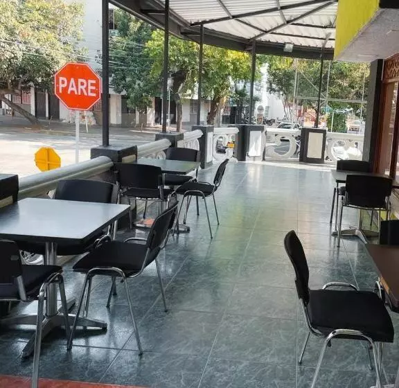 Fotos del hotel Windsor Plaza:  5