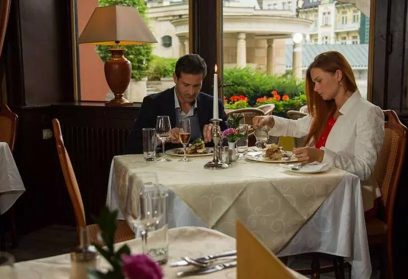 Fotos del hotel Romance:  20