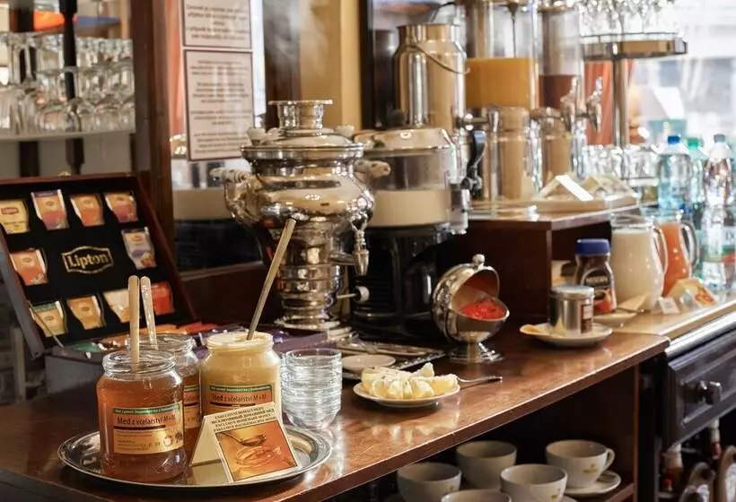 Fotos del hotel Romance:  3