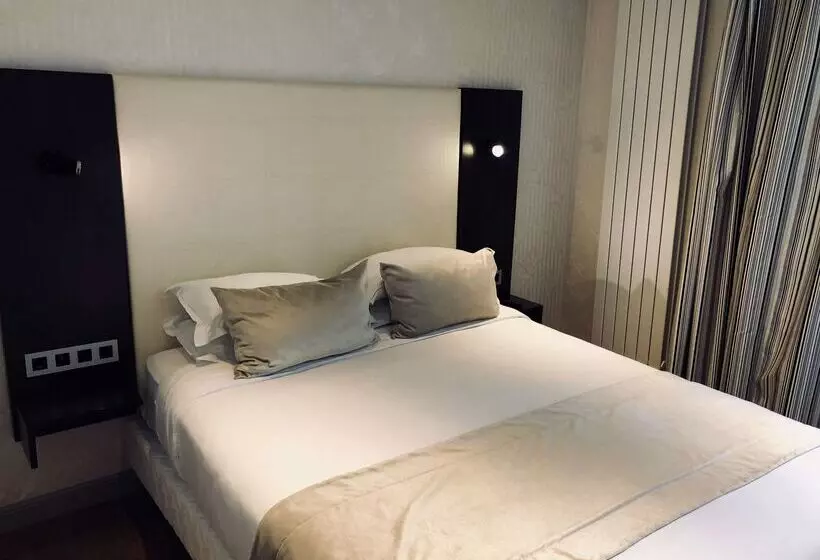 Fotos del hotel Best Western Empire Elysees:  13