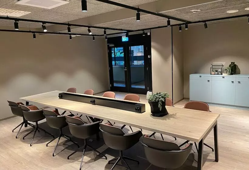 Fotos del hotel Skyline Airport:  18