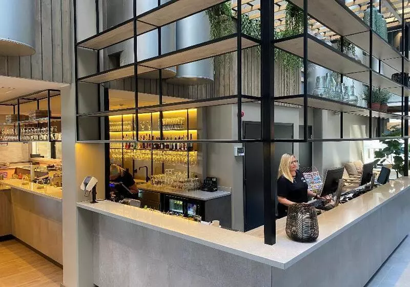 Fotos del hotel Skyline Airport:  6