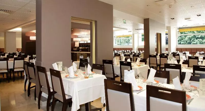 Fotos del hotel Hôtel Alba:  5