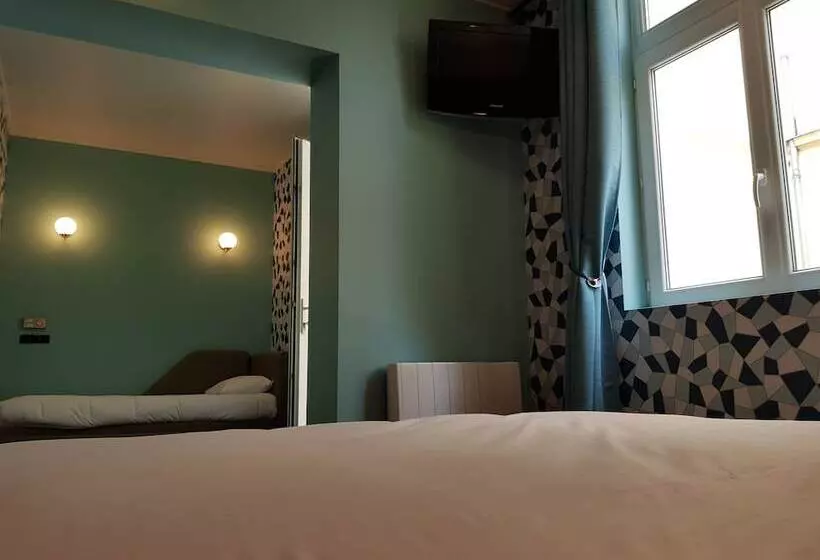 Fotos del hotel Brit  Aux Sacres:  20