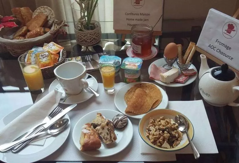 Fotos del hotel Brit  Aux Sacres:  10