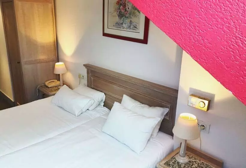 Fotos del hotel Brit  Aux Sacres:  11