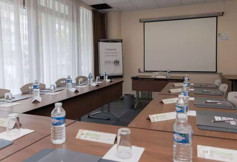 Fotos del hotel Campanile Paris 19  La Villette:  23