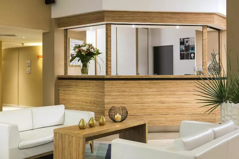 Fotos del hotel Citadines Croisette Cannes:  2