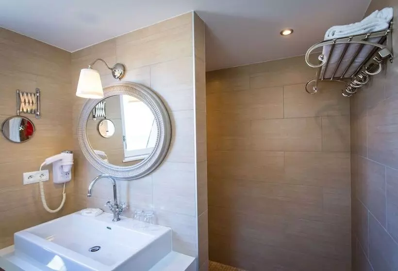 Fotos del hotel Hôtel Des Ducs:  12