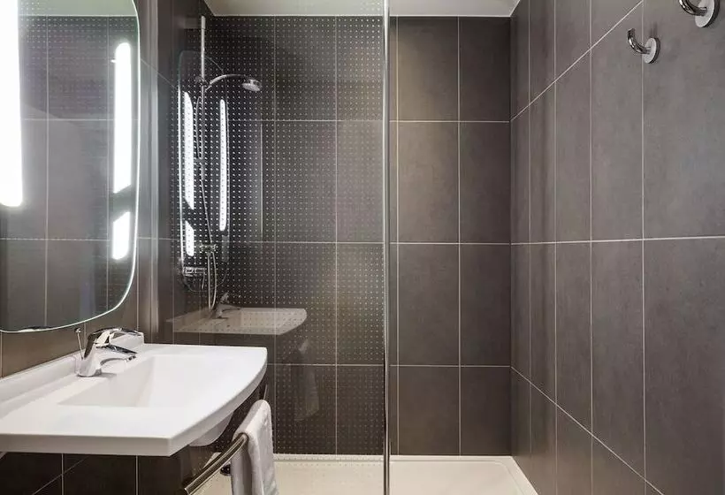 Fotos del hotel Ibis Paris Gare Du Nord Chateau Landon 10ème:  3