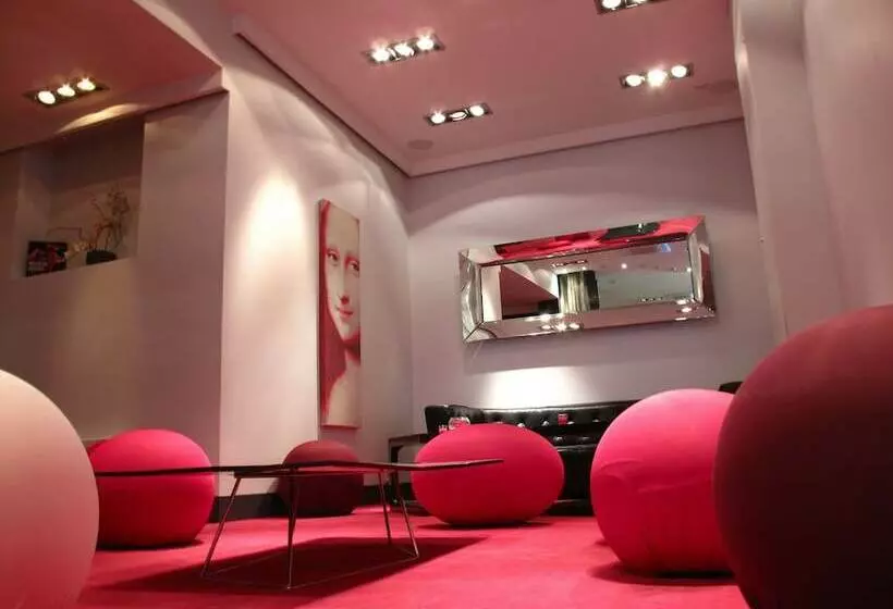 Fotos del hotel Ideal Hotel Design:  2