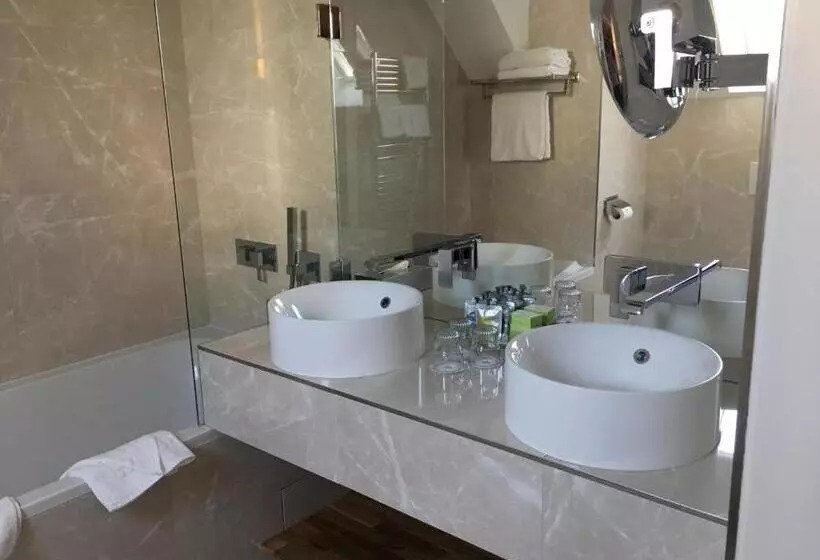 Fotos del hotel Louvre Sainte Anne:  6