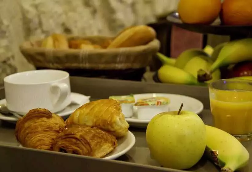 Fotos del hotel Avalon  Paris Gare Du Nord:  2