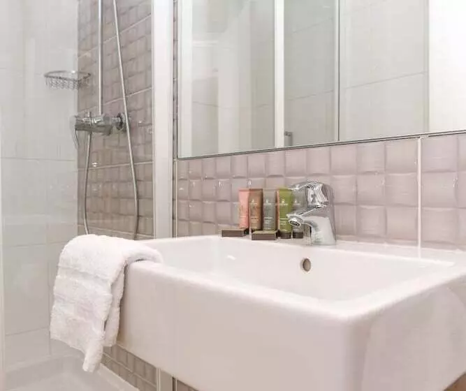 Fotos del hotel Avalon  Paris Gare Du Nord:  12