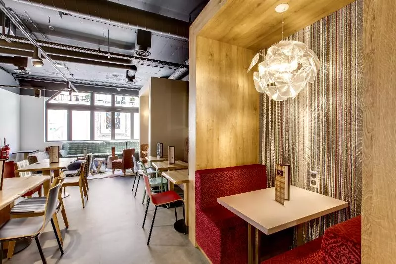 Fotos del hotel Mercure Paris Gare Montparnasse:  10