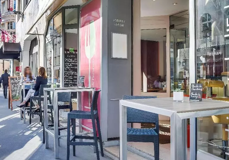 Fotos del hotel Mercure Paris Gare Montparnasse:  25