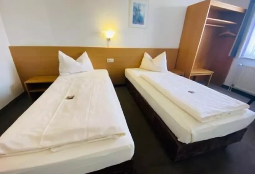 Fotos del hotel Christina:  19