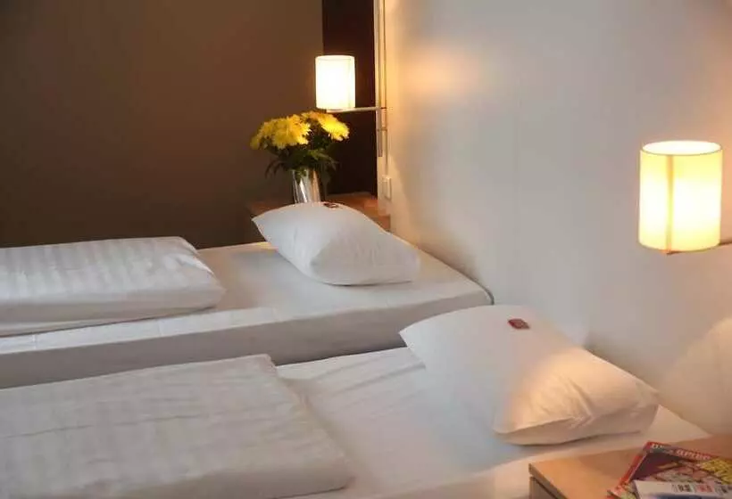 Fotos del hotel Columbus:  15