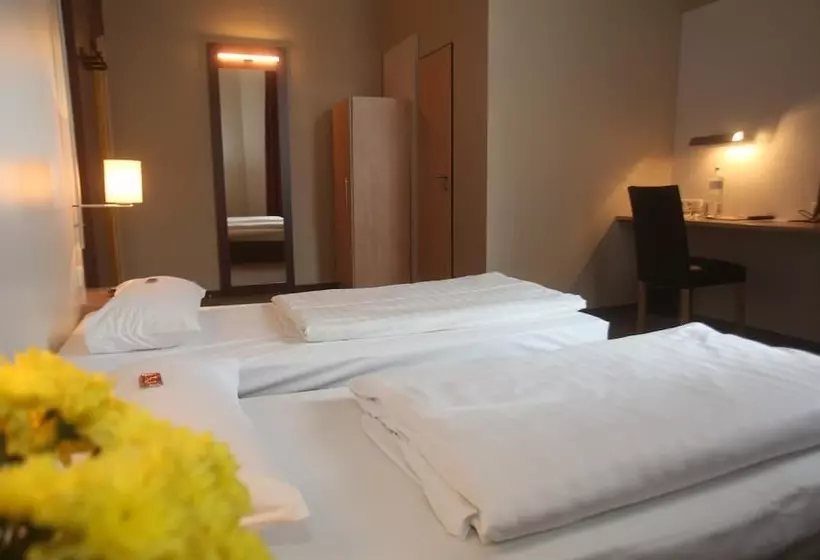 Fotos del hotel Columbus:  12