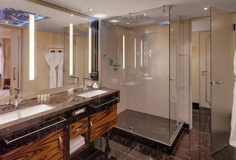 Fotos del hotel Bilderberg Bellevue Hotel Dresden:  25