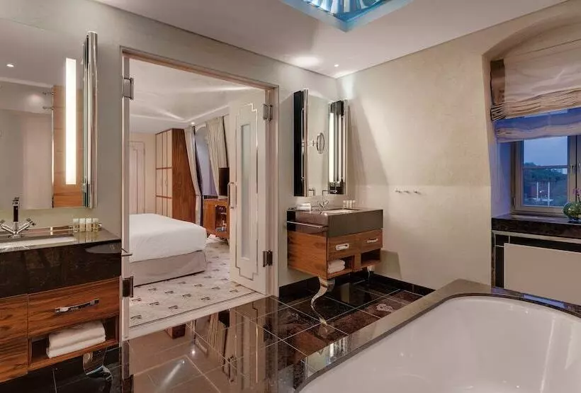 Fotos del hotel Bilderberg Bellevue Hotel Dresden:  24