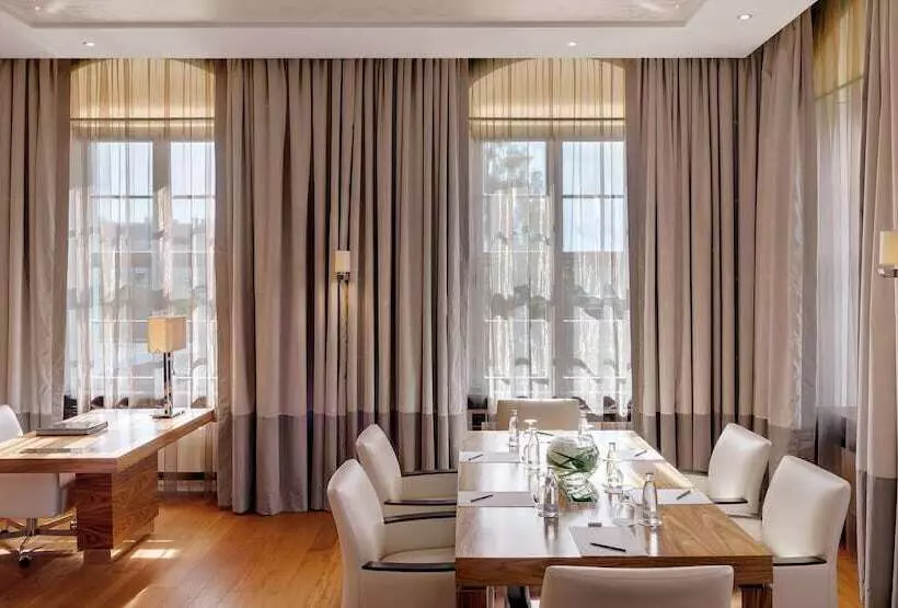 Fotos del hotel Bilderberg Bellevue Hotel Dresden:  11