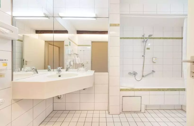 Fotos del hotel Sure Hotel By Best Western Muenchen Hauptbahnhof:  10