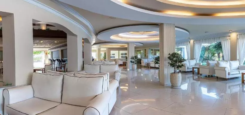 Fotos del hotel Sandy Beach:  3