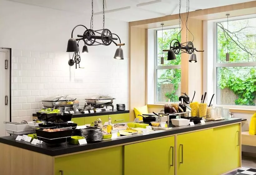 Fotos del hotel Ibis Styles Budapest City:  8