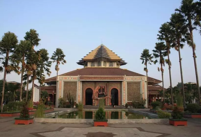 Fotos del hotel Puri Artha:  18