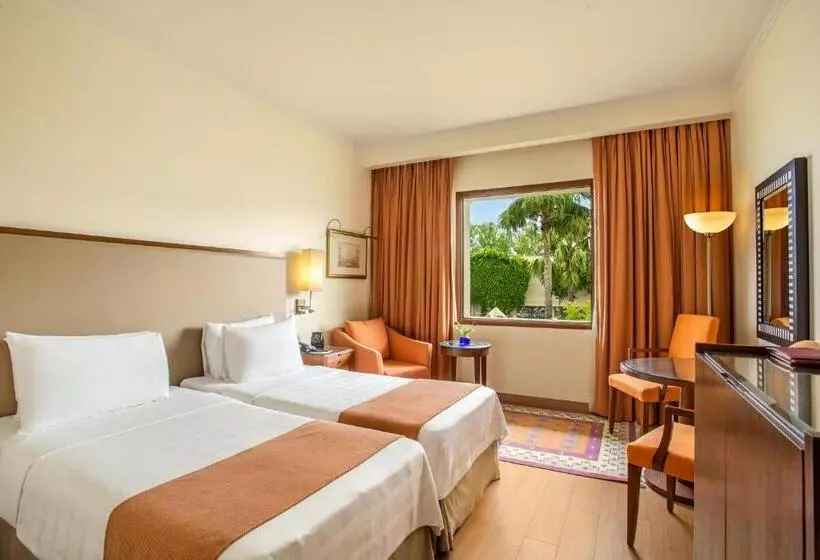 Fotos del hotel Trident Agra:  18