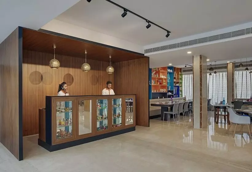 Fotos del hotel Zone By The Park Infantry Bengaluru:  16