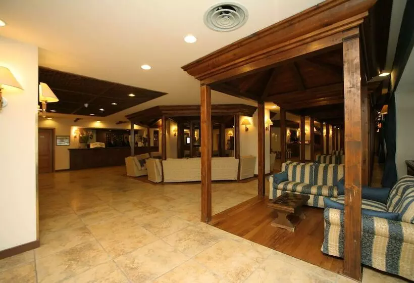 Fotos del hotel Alaska Cortina:  12