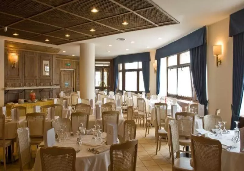 Fotos del hotel Alaska Cortina:  19