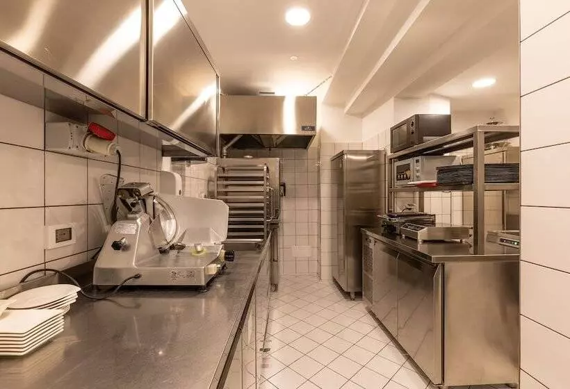 Fotos del hotel Ariston:  6