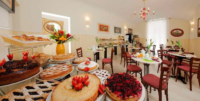 Fotos del hotel Des Artistes:  18