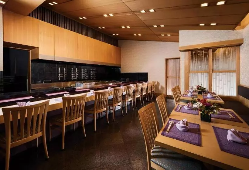 Fotos del hotel Hankyu International:  17