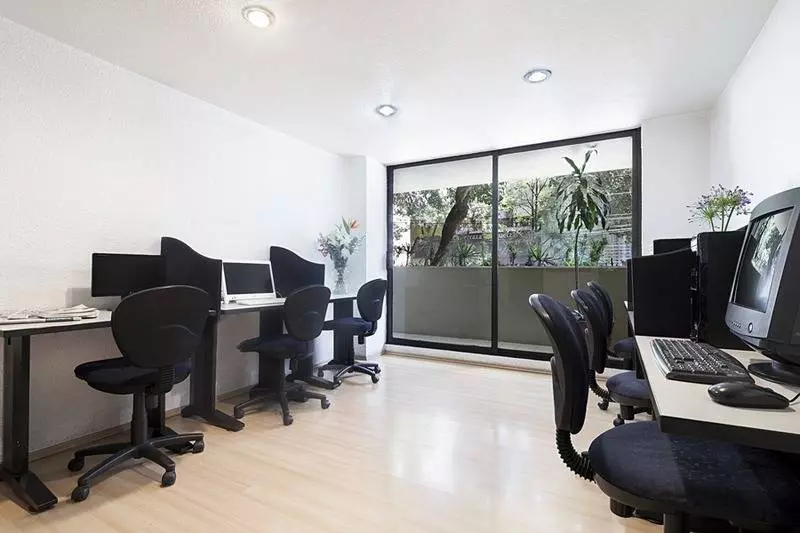 Fotos del hotel Exe Suites San Marino:  20