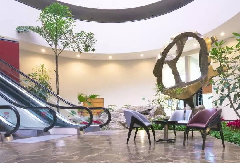 Fotos del hotel Holiday Inn Monterrey-parque Fundidora, An Ihg:  6