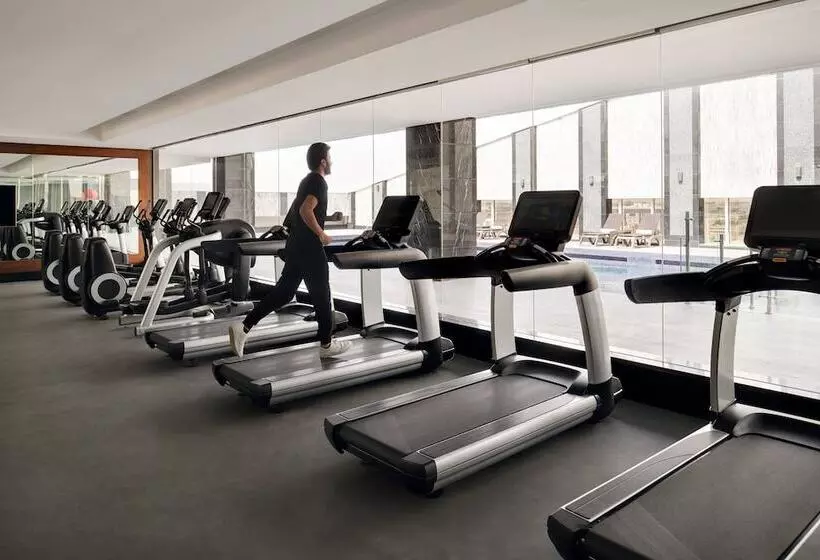 Fotos del hotel Crowne Plaza Hotel Riyadh Minhal, An Ihg:  8