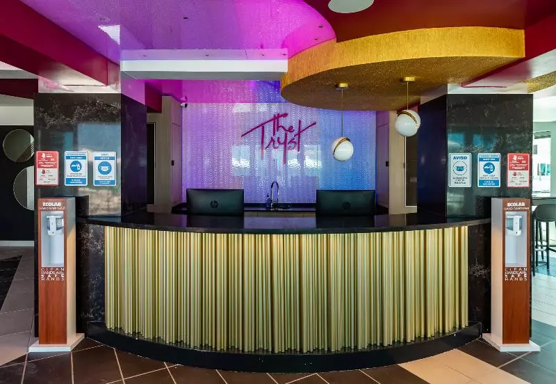 Fotos del hotel The Tryst Beachfront:  2