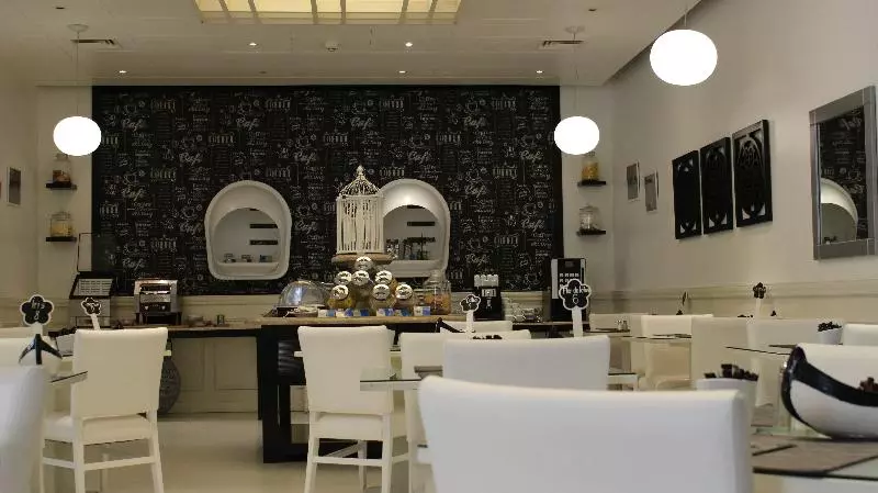 Fotos del hotel Tryp By Wyndham Montijo Parque:  17