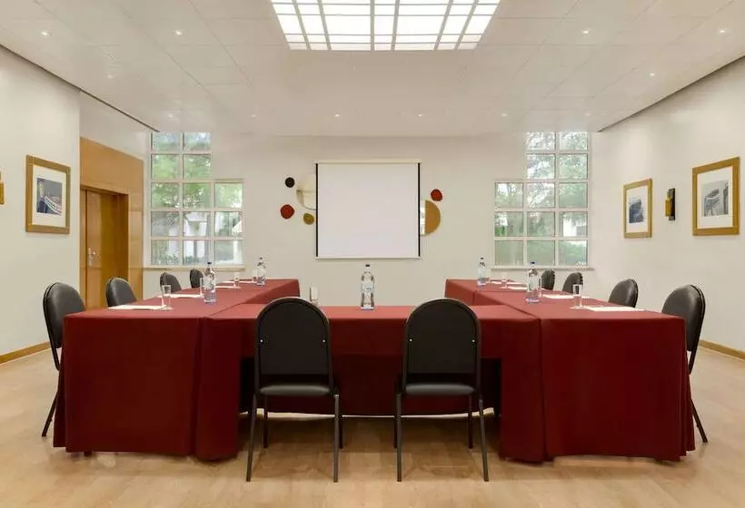 Fotos del hotel Tryp By Wyndham Montijo Parque:  13