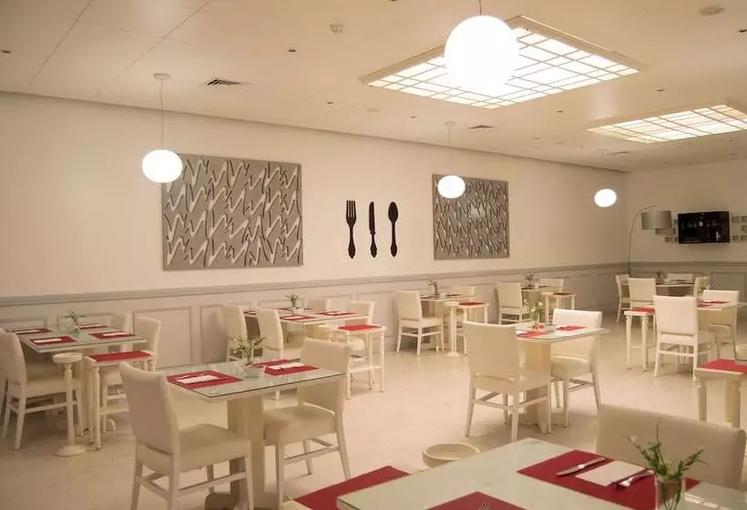 Fotos del hotel Tryp By Wyndham Montijo Parque:  22