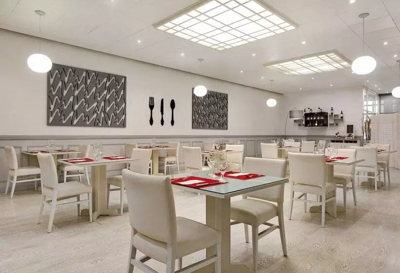 Fotos del hotel Tryp By Wyndham Montijo Parque:  5